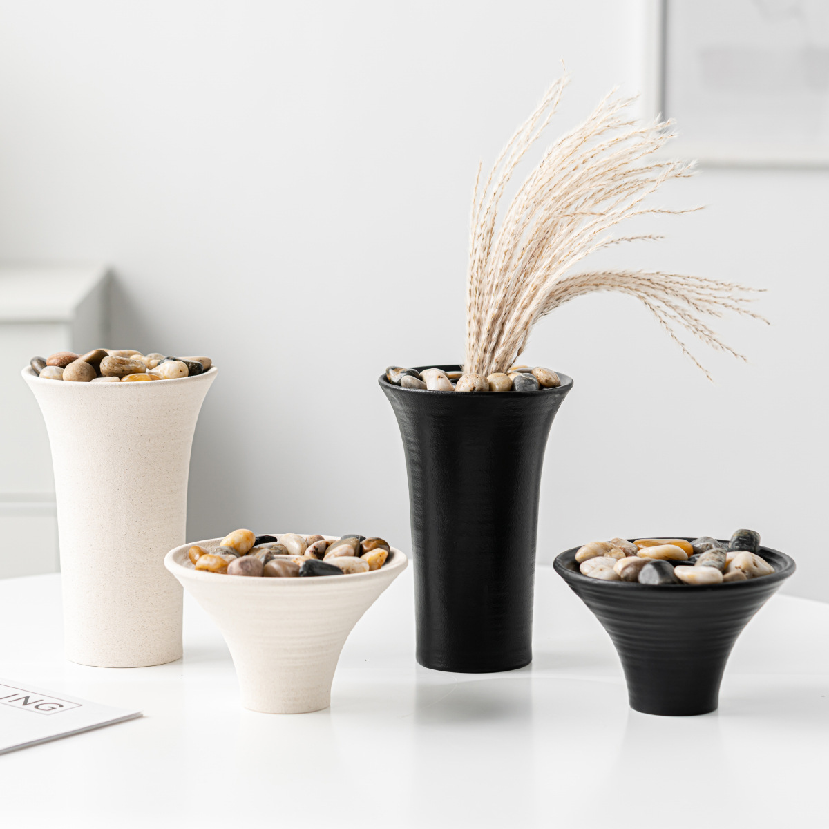 Simple modern ceramic vase abstract art flower arranging device home decoration ornament corrugated long tube flower insert